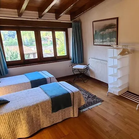 Can Vila Rupit بيت للعطل *