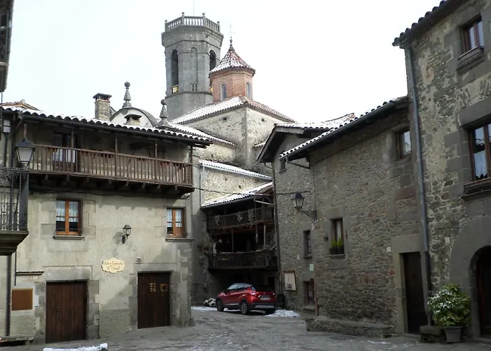 Can Vila Rupit בית נופש